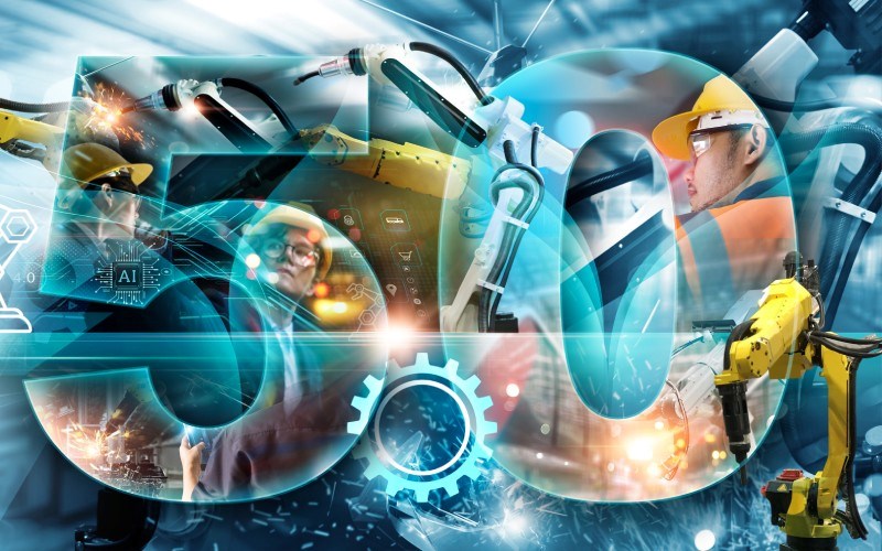Geleceğin Fabrikası: Endüstri 5.0’a Hazır mıyız?
